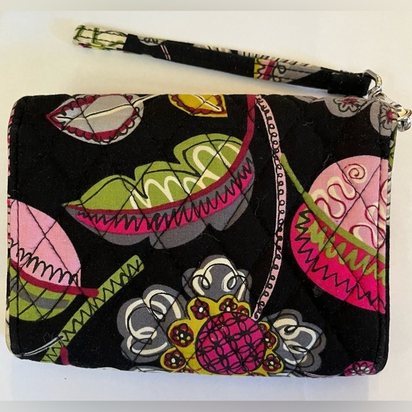 Vera Bradley wristlet Wallet with detachable strap - Picture 2 of 7